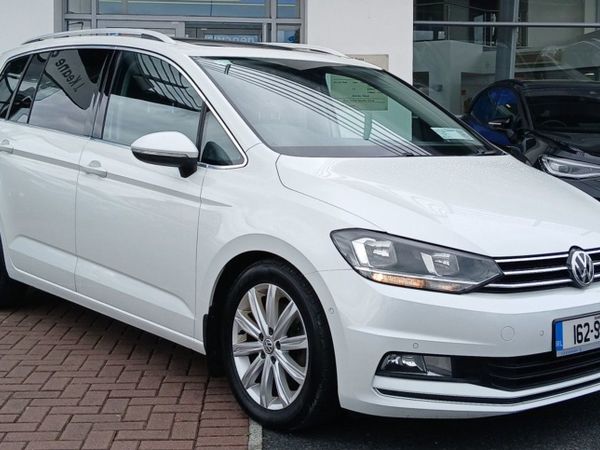 Volkswagen Touran MPV, Diesel, 2016, White