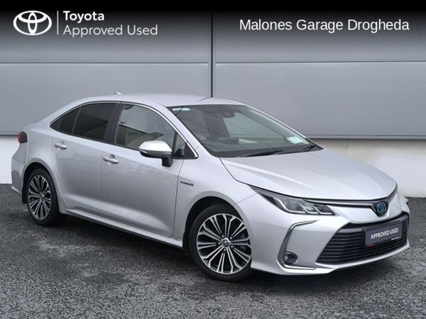 Toyota Corolla Saloon, Petrol Hybrid, 2022, Silver