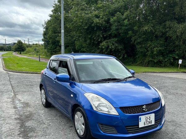 Suzuki Swift Hatchback, Petrol, 2012, Blue