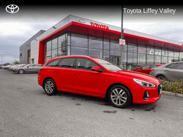 Hyundai i30 Estate, Petrol, 2018, Red