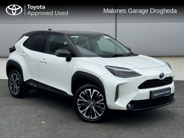 Toyota Yaris Cross Hatchback, Petrol Hybrid, 2023, White