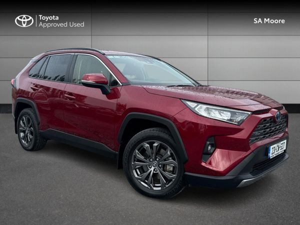 Toyota RAV4 SUV, Petrol Hybrid, 2023, Red