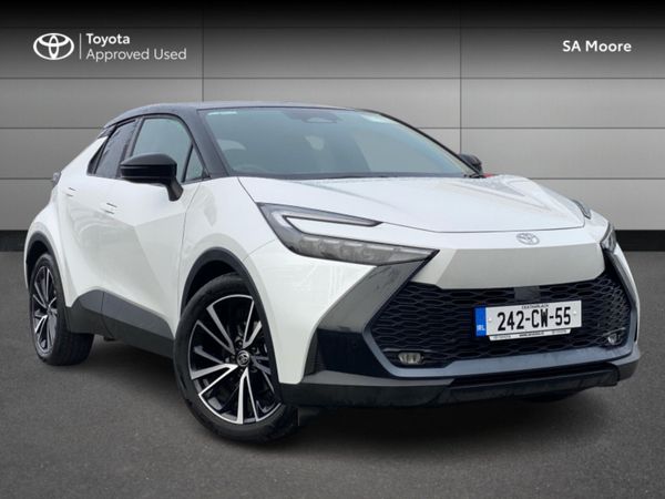 Toyota C-HR SUV, Petrol Hybrid, 2024, White