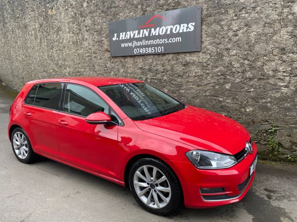 Volkswagen Golf Hatchback, Diesel, 2017, Red