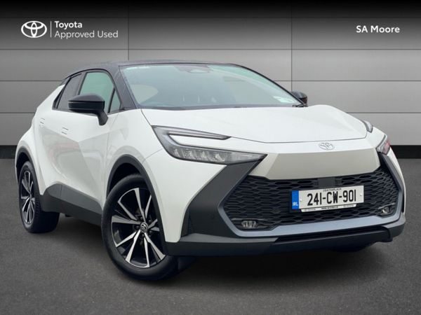 Toyota C-HR SUV, Petrol Hybrid, 2024, White