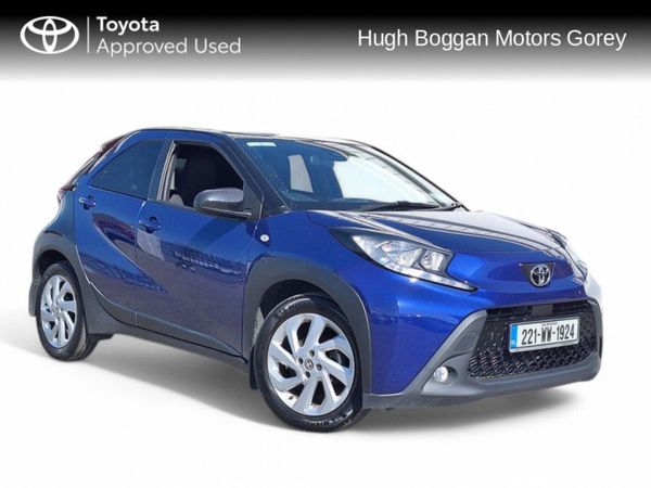 Toyota Aygo Hatchback, Petrol, 2022, Blue