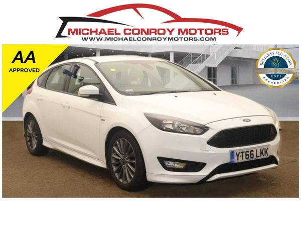 Ford Focus Hatchback, Diesel, 2016, White