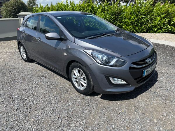 Hyundai i30 Hatchback, Diesel, 2013, Grey