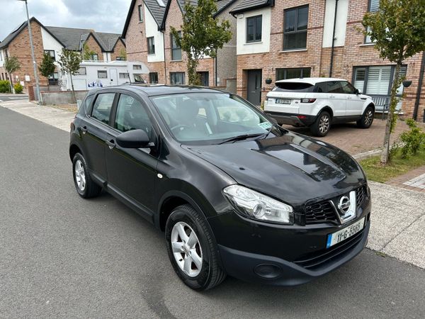 Nissan Qashqai Hatchback, Diesel, 2011, Black