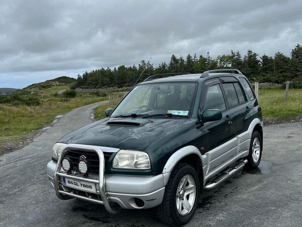 Suzuki Grand Vitara SUV, Diesel, 2004, Green