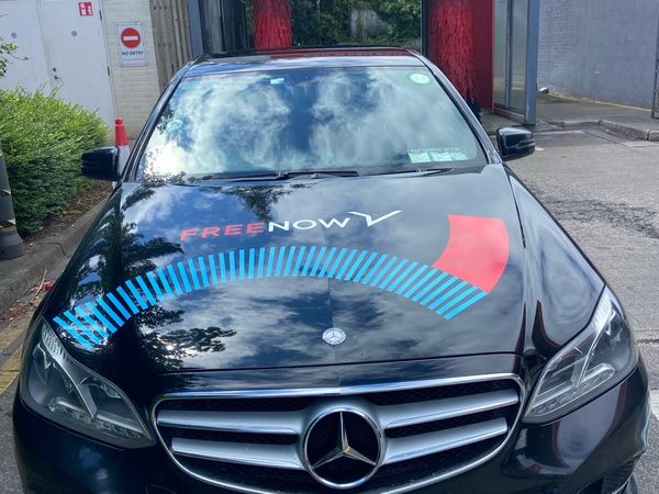 Mercedes-Benz E-Class Saloon, Diesel, 2014, Black
