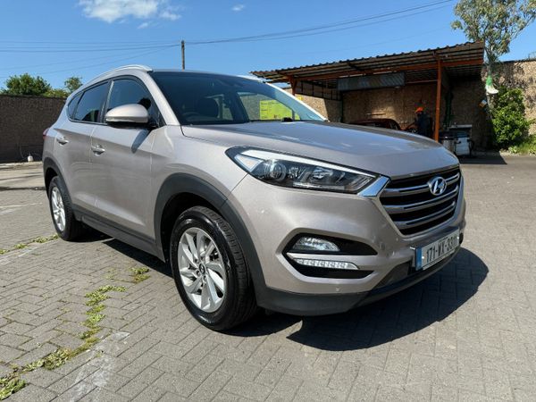 Hyundai Tucson SUV, Diesel, 2017, Beige