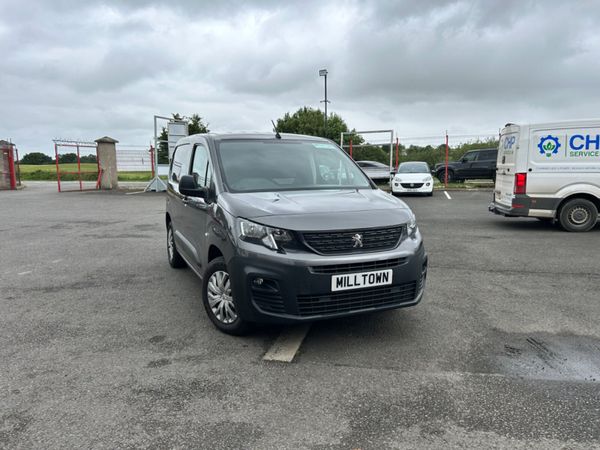 Peugeot Partner MPV, Diesel, 2020, Grey