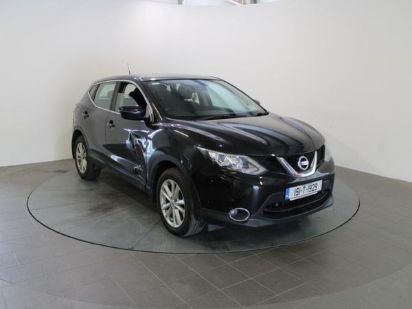 Nissan Qashqai Hatchback, Diesel, 2015, Black