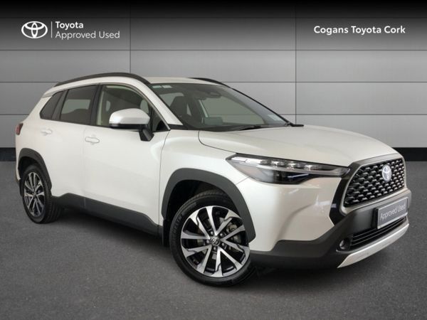 Toyota Corolla Cross Hatchback, Petrol Hybrid, 2023, White