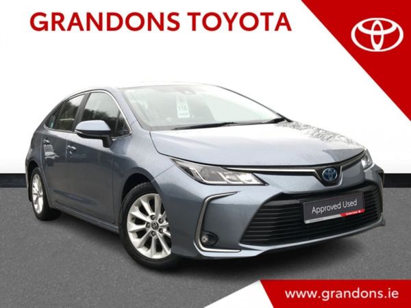 Toyota Corolla Saloon, Petrol Hybrid, 2022, Grey