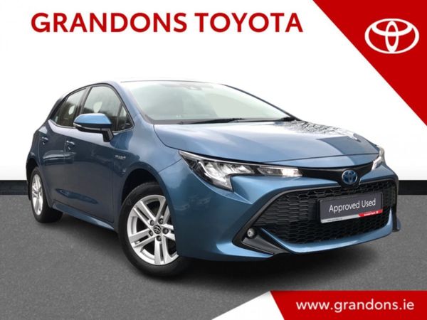Toyota Corolla Hatchback, Petrol Hybrid, 2022, Blue