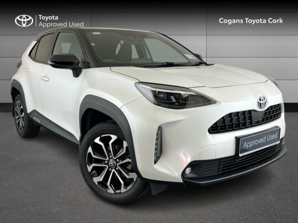 Toyota Yaris Cross Hatchback, Petrol Hybrid, 2022, White