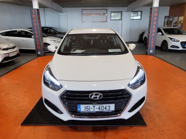 Hyundai i40 Saloon, Diesel, 2015, White