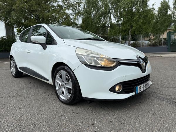 Renault Clio Hatchback, Petrol, 2015, White