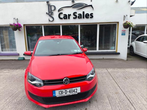 Volkswagen Polo Hatchback, Petrol, 2013, Red