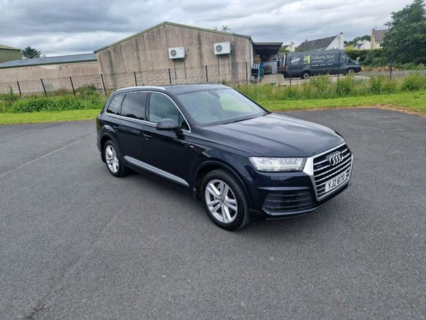 Audi Q7 SUV, Diesel, 2016, Blue