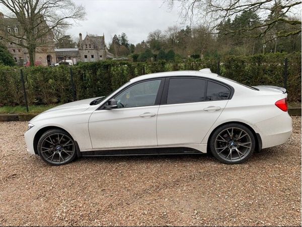 BMW 3-Series Saloon, Diesel, 2015, White