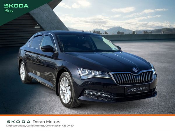 Skoda Superb Hatchback, Diesel, 2023, Black