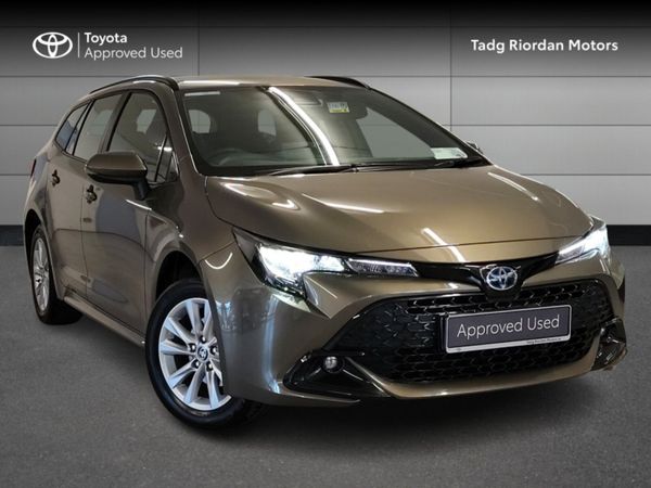 Toyota Corolla Estate, Petrol Hybrid, 2024, Bronze