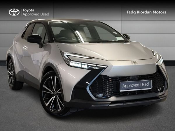 Toyota C-HR SUV, Petrol Hybrid, 2024, Silver