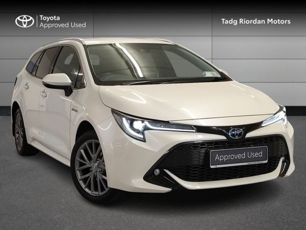Toyota Corolla Estate, Petrol Hybrid, 2020, White
