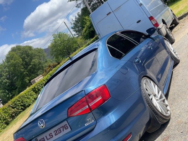 Volkswagen Jetta Saloon, Diesel, 2016, Blue