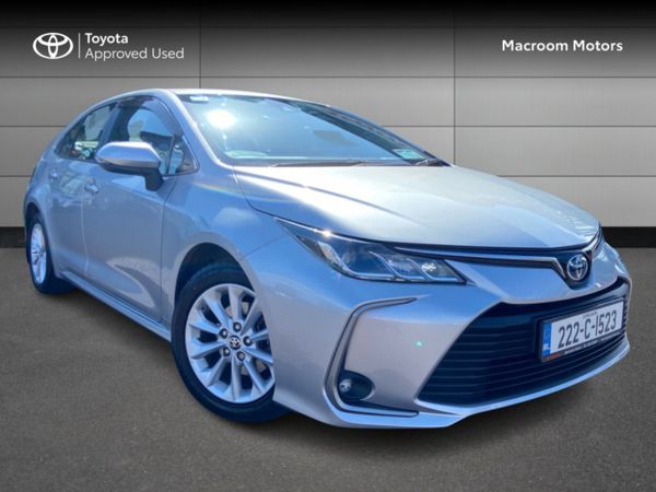 Toyota Corolla Saloon, Petrol Hybrid, 2022, Grey