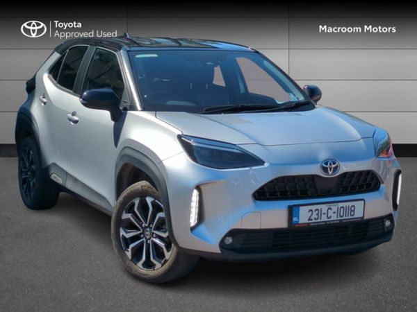 Toyota Yaris Cross Hatchback, Petrol Hybrid, 2023, Silver