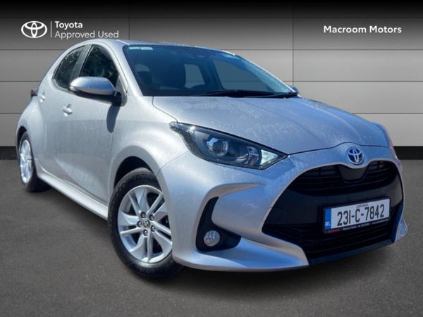 Toyota Yaris Hatchback, Petrol Hybrid, 2023, Grey