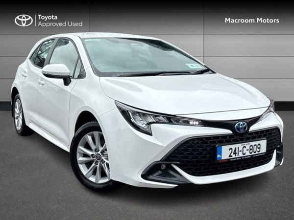 Toyota Corolla Hatchback, Petrol Hybrid, 2024, White