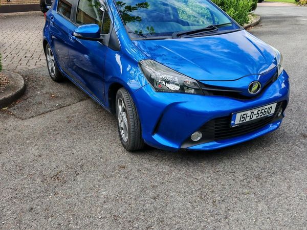 Toyota Vitz Hatchback, Petrol, 2015, Blue