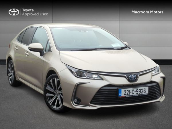 Toyota Corolla Saloon, Petrol Hybrid, 2022, Yellow