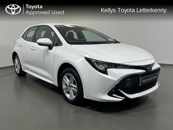 Toyota Corolla Hatchback, Petrol Hybrid, 2023, White