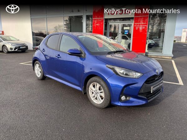 Toyota Yaris Hatchback, Petrol, 2022, Blue