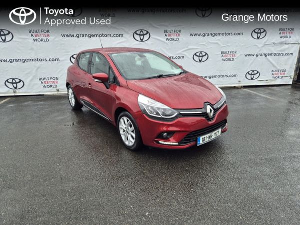 Renault Clio Hatchback, Petrol, 2018, Red