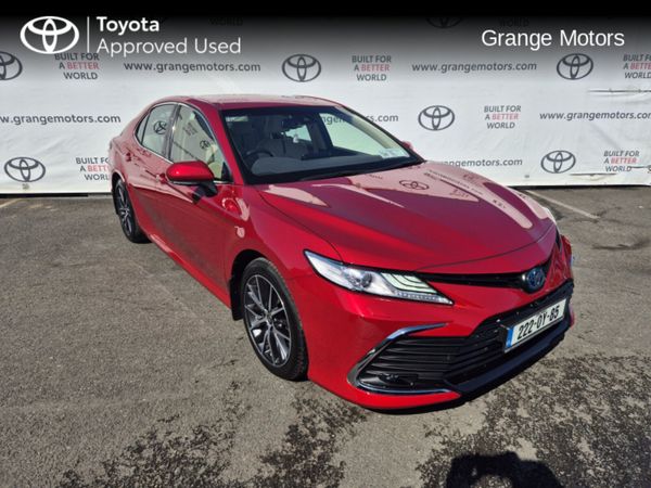 Toyota Camry Saloon, Petrol Hybrid, 2022, Red