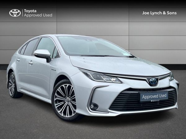 Toyota Corolla Saloon, Petrol Hybrid, 2020, Silver
