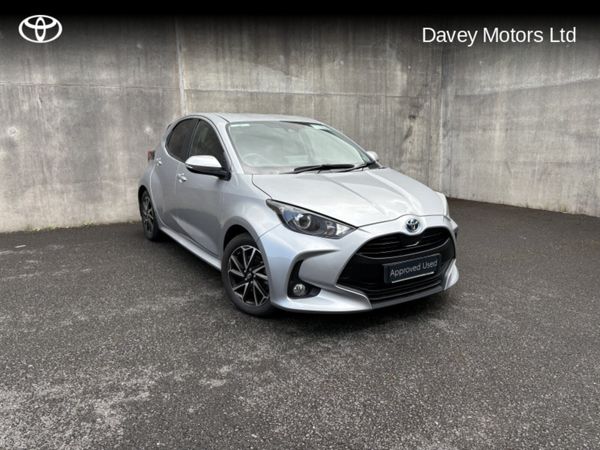 Toyota Yaris Hatchback, Petrol Hybrid, 2022, Grey