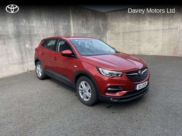 Vauxhall Grandland X Hatchback, Diesel, 2018, Red