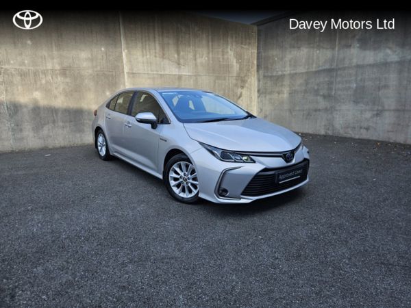 Toyota Corolla Saloon, Petrol Hybrid, 2022, Grey