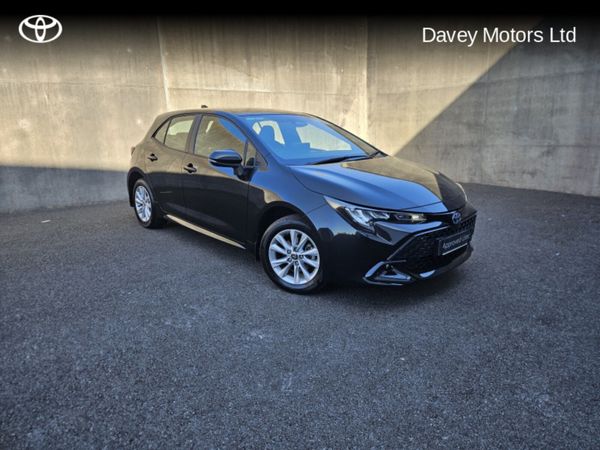 Toyota Corolla Hatchback, Petrol Hybrid, 2024, Black