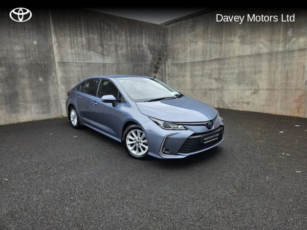 Toyota Corolla Saloon, Petrol Hybrid, 2022, Grey