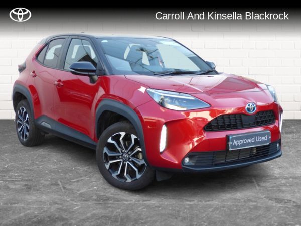 Toyota Yaris Cross Hatchback, Petrol Hybrid, 2024, Red