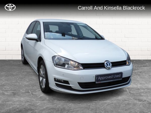Volkswagen Golf Hatchback, Petrol, 2016, White